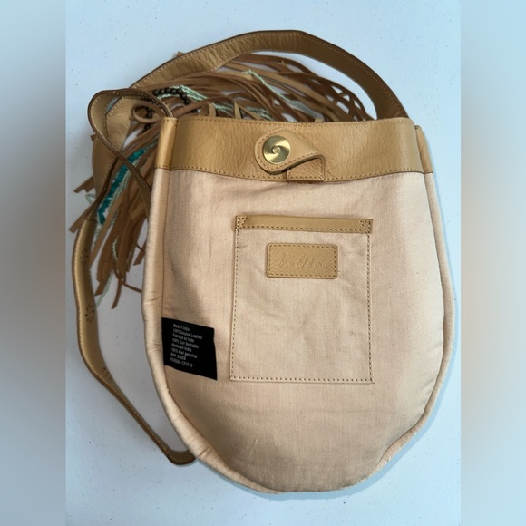 'KARINA' FRINGE LEATHER SHOULDER BAG IN NUDE - Picture 8 of 12